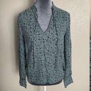 Hinge Women’s Medium V-neck Whimsical Cottagecore Floral Long sleeve Blouse